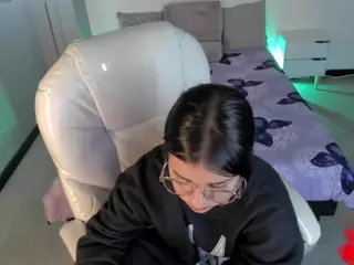 Niicole-Fox2's Live Sex Cam Show