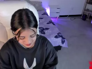 Niicole-Fox2's Live Sex Cam Show