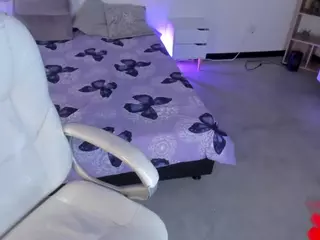 Niicole-Fox2's Live Sex Cam Show