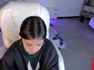 Niicole-Fox2's Live Sex Cam Show