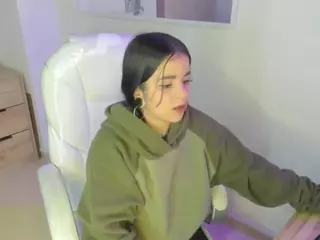 Niicole-Fox2's Live Sex Cam Show