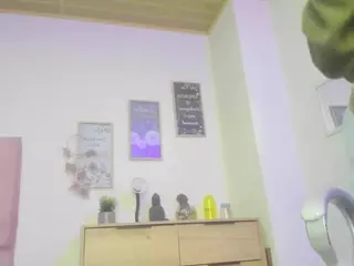 Niicole-Fox2's Live Sex Cam Show