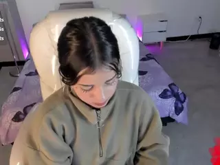 Niicole-Fox2's Live Sex Cam Show