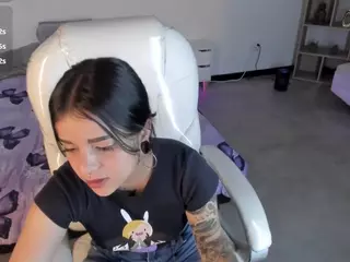 Niicole-Fox2's Live Sex Cam Show