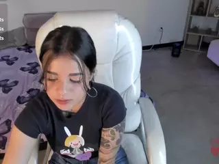Niicole-Fox2's Live Sex Cam Show