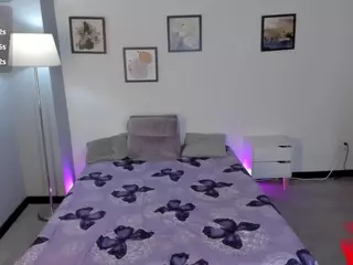 Niicole-Fox2's Live Sex Cam Show