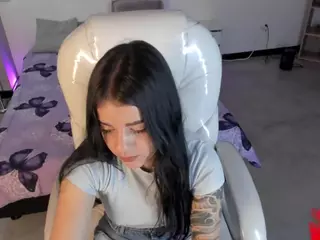 Niicole-Fox2's Live Sex Cam Show