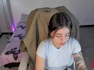 Niicole-Fox2's Live Sex Cam Show
