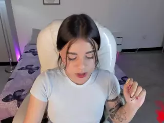 Niicole-Fox2's Live Sex Cam Show