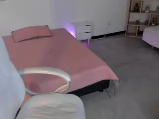 Niicole-Fox2's Live Sex Cam Show