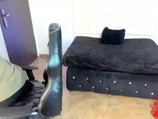 Niicole-Fox2's Live Sex Cam Show