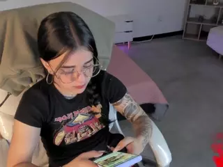 Niicole-Fox2's Live Sex Cam Show