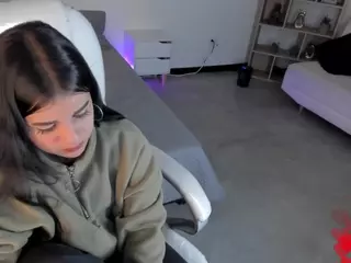 Niicole-Fox2's Live Sex Cam Show
