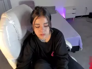 Niicole-Fox2's Live Sex Cam Show