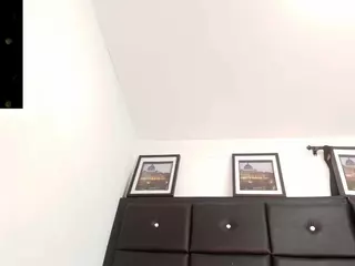 sensual crazy's Live Sex Cam Show