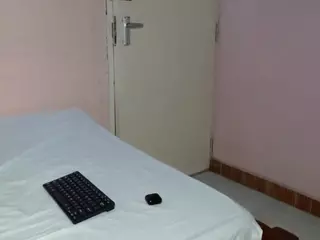 ALICIA's Live Sex Cam Show