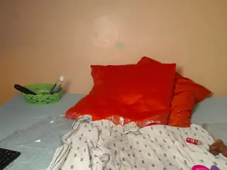LINA's Live Sex Cam Show