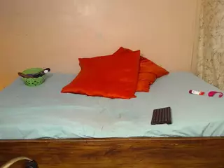 LINA's Live Sex Cam Show