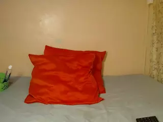 LINA's Live Sex Cam Show