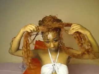 LINA's Live Sex Cam Show