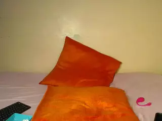 LINA's Live Sex Cam Show