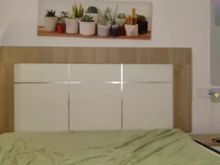 Luna's Live Sex Cam Show