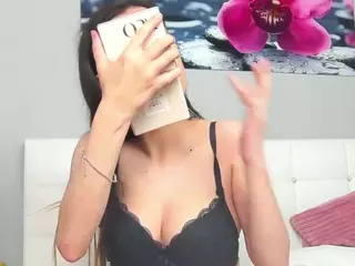 JuliaHunts's Live Sex Cam Show