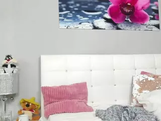 JuliaHunts's Live Sex Cam Show