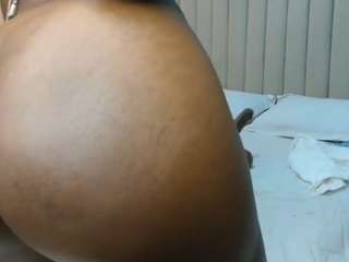 Live cam show with Darkpearl8