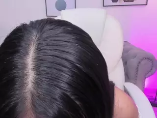 Laylaa-Breezee's Live Sex Cam Show