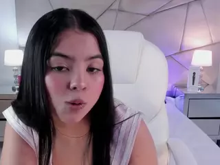 Laylaa-Breezee's Live Sex Cam Show