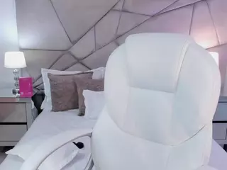 Laylaa-Breezee's Live Sex Cam Show