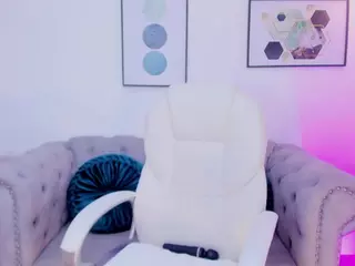 Laylaa-Breezee's Live Sex Cam Show