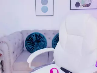 Laylaa-Breezee's Live Sex Cam Show