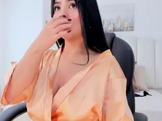 Laylaa-Breezee's Live Sex Cam Show