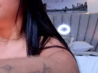 Laylaa-Breezee's Live Sex Cam Show
