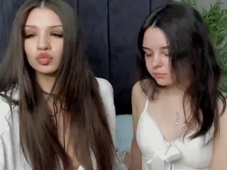Jennie - Raichel's Live Sex Cam Show