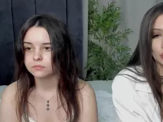 Jennie - Raichel's Live Sex Cam Show