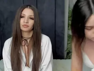 Jennie - Raichel's Live Sex Cam Show