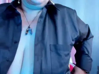 megaboobxxx's Live Sex Cam Show