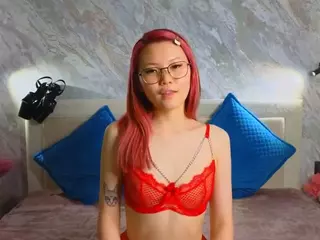 udelabirchfield's Live Sex Cam Show