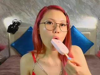 udelabirchfield's Live Sex Cam Show