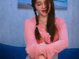 udelabirchfield's Live Sex Cam Show