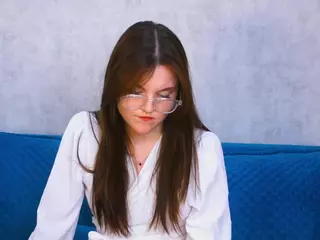 udelabirchfield's Live Sex Cam Show