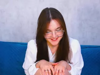 udelabirchfield's Live Sex Cam Show