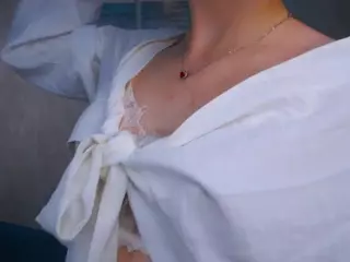 udelabirchfield's Live Sex Cam Show