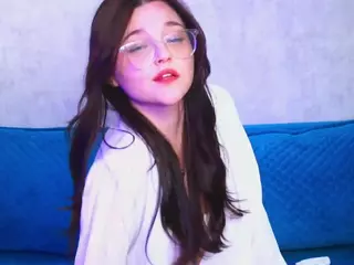 udelabirchfield's Live Sex Cam Show