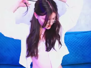 udelabirchfield's Live Sex Cam Show