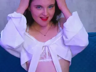 udelabirchfield's Live Sex Cam Show