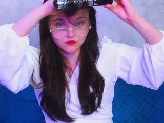 udelabirchfield's Live Sex Cam Show